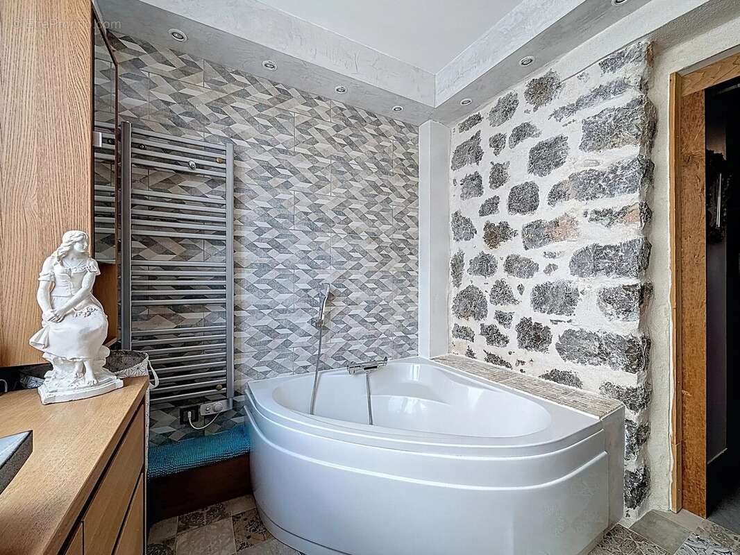 Appartement à LEVENS