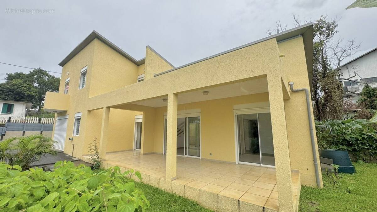 Maison à SAINT-PIERRE