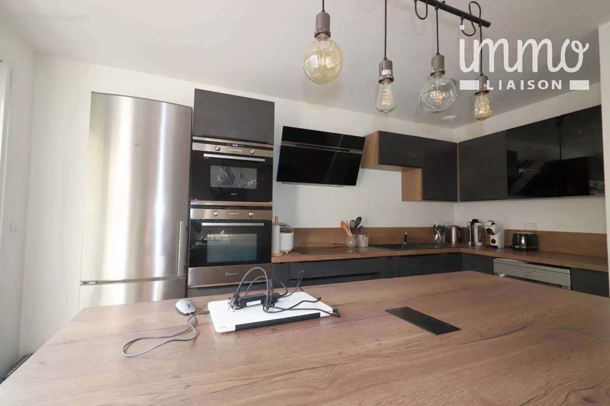 Maison à ALBY-SUR-CHERAN