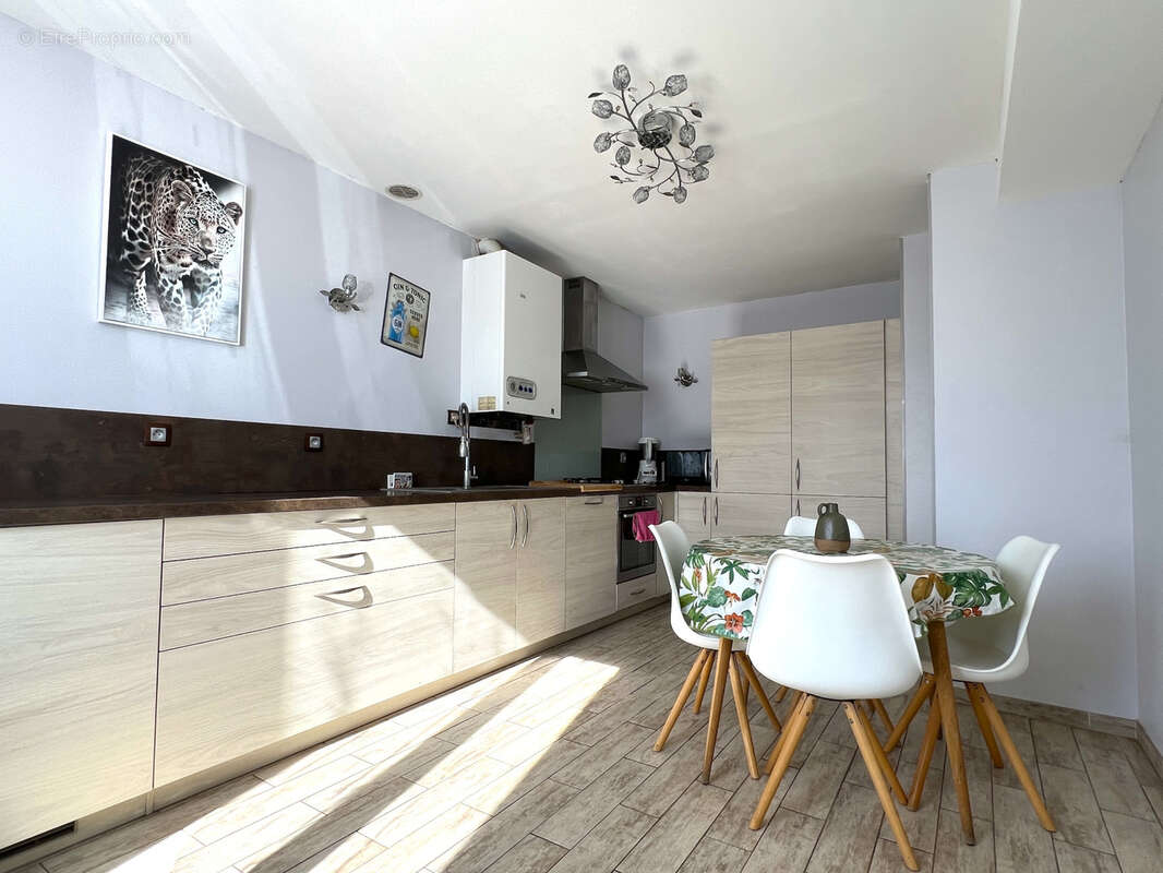 Maison à CHATELLERAULT