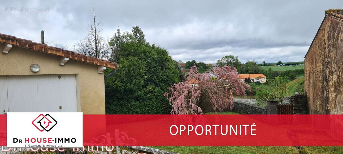 Maison à CHEF-BOUTONNE