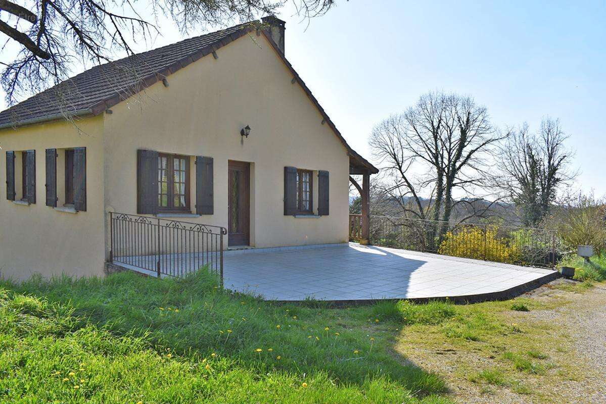 Maison à ARCHIGNAC