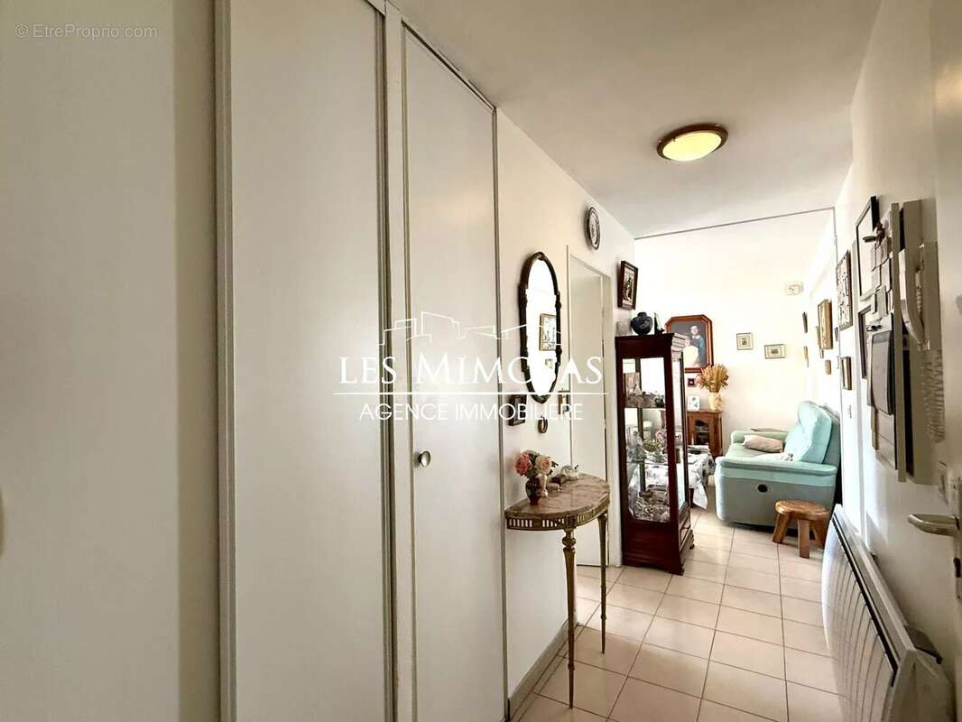 Appartement à FREJUS