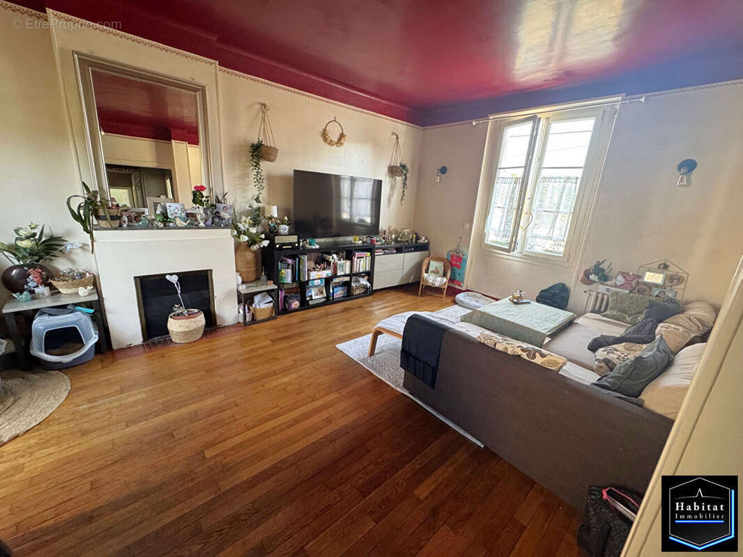 Maison à NANTEUIL-LE-HAUDOUIN