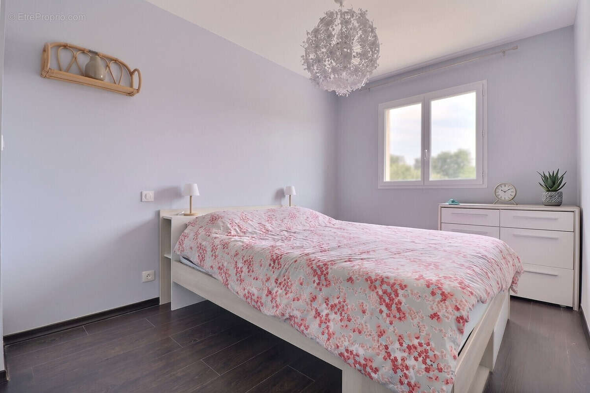 maison 5 pièces - 155 m² - Landiras - photo 5