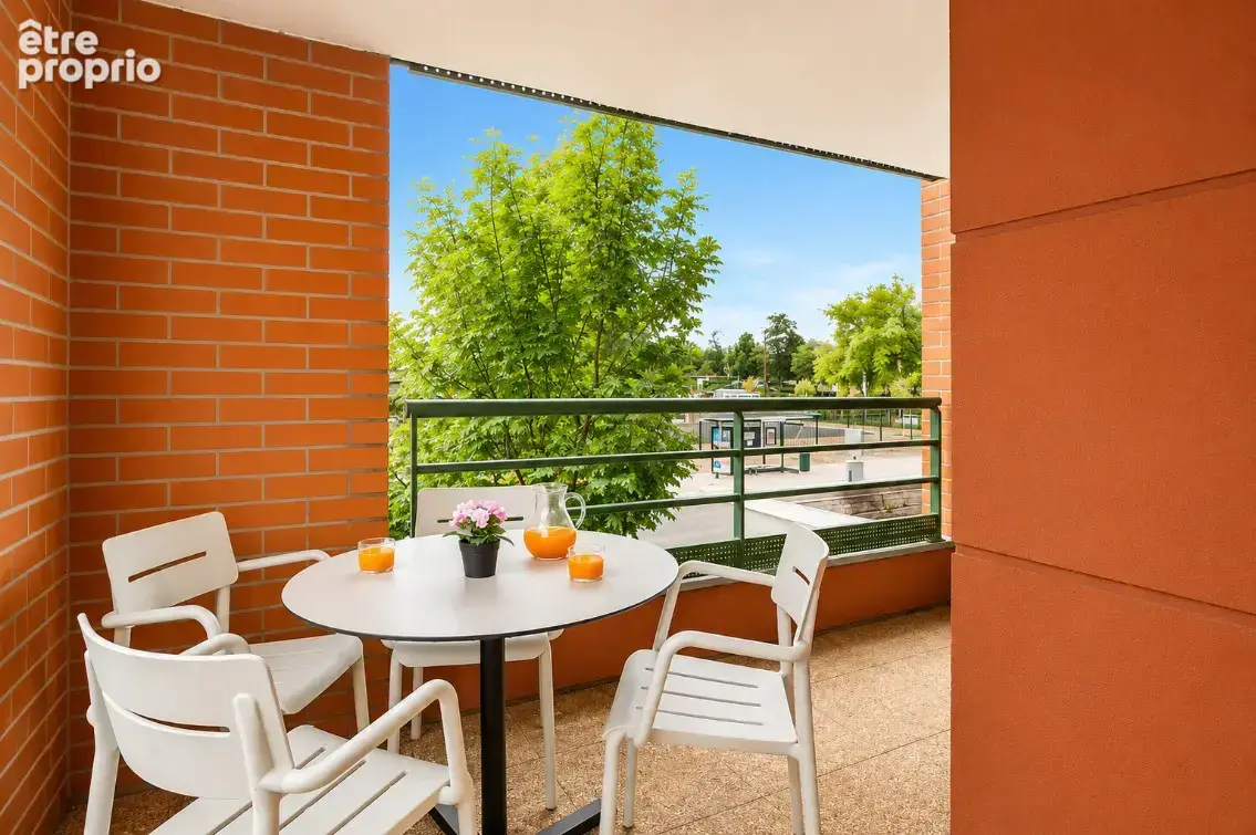 Investissement locatif - studio terrasse / parking - photo 5
