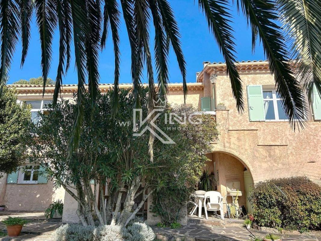 Maison à SAINT-RAPHAEL