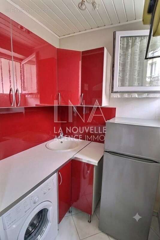 Appartement à LES LILAS