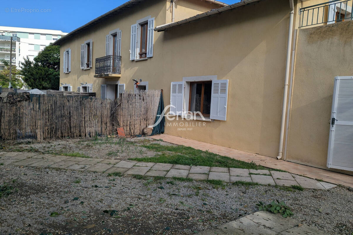 Maison à DRAGUIGNAN