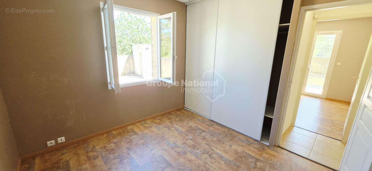 Maison de plain-pied avec piscine, 4 chambres,  Sabran - photo 11