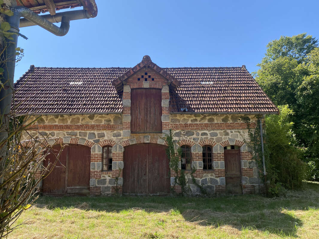 Maison à SAINT-CLEMENT