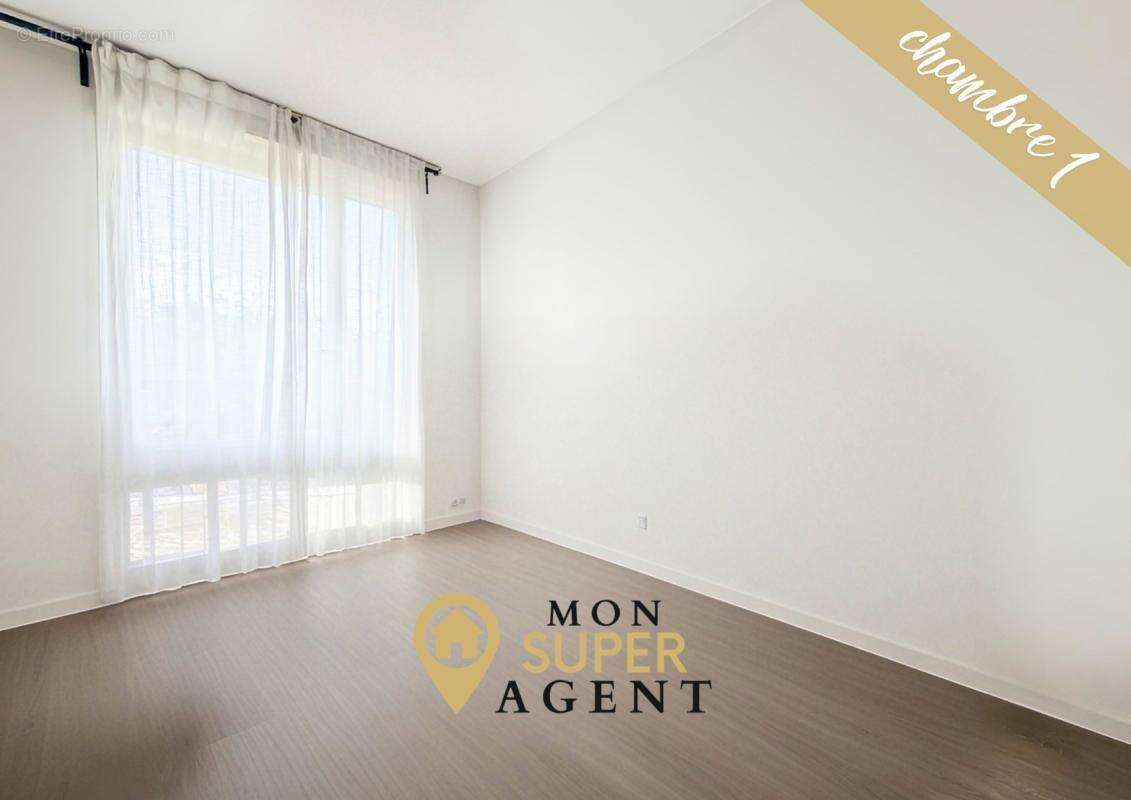 Appartement à DAMMARIE-LES-LYS