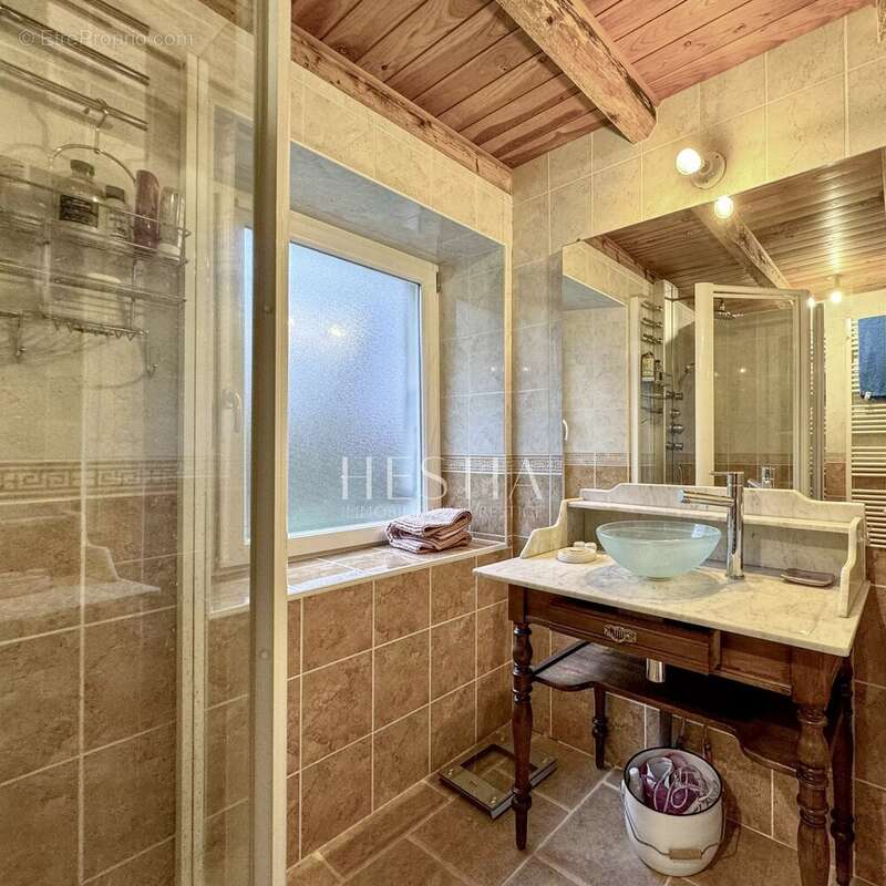 Maison à ALLONZIER-LA-CAILLE