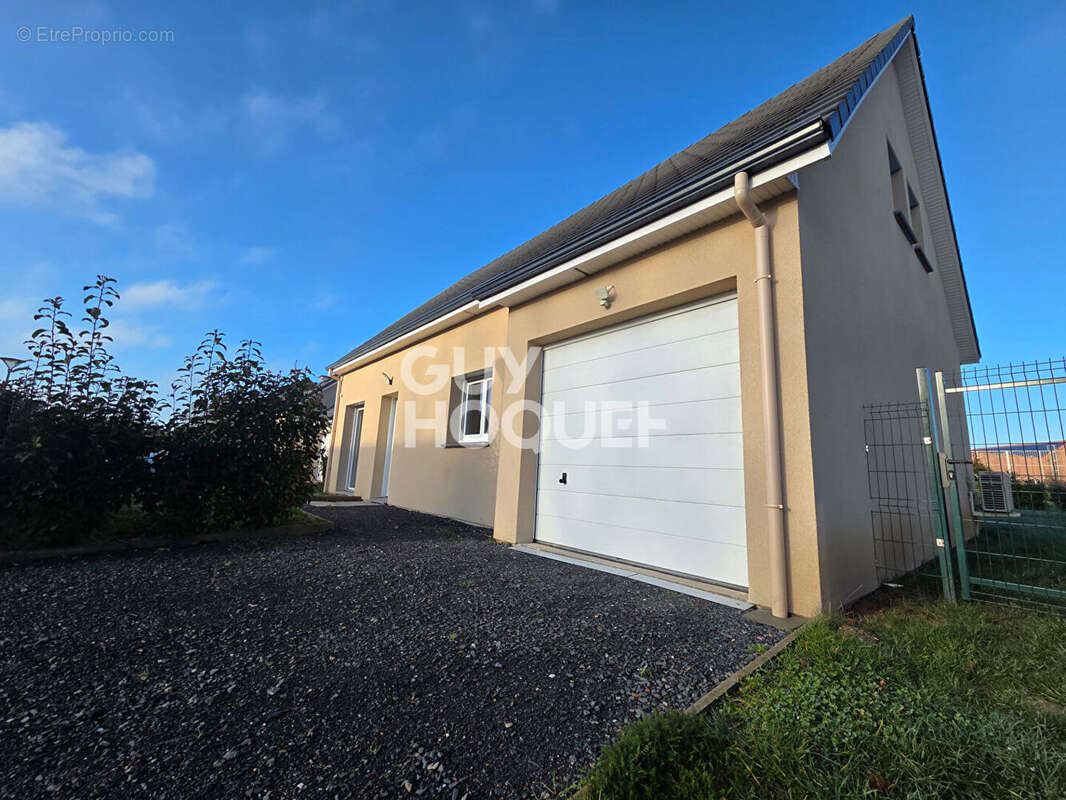 Maison à LA SAUSSAYE