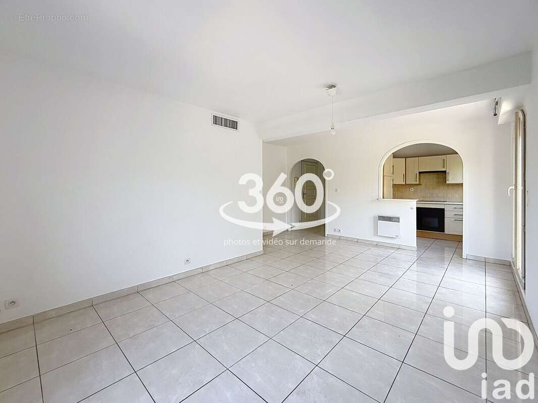 Photo 6 - Appartement à LA VALETTE-DU-VAR