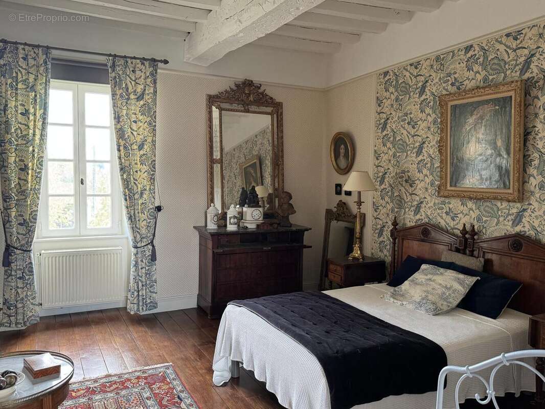 Photo 9 - Maison à LA CHAPELLE-MONTBRANDEIX