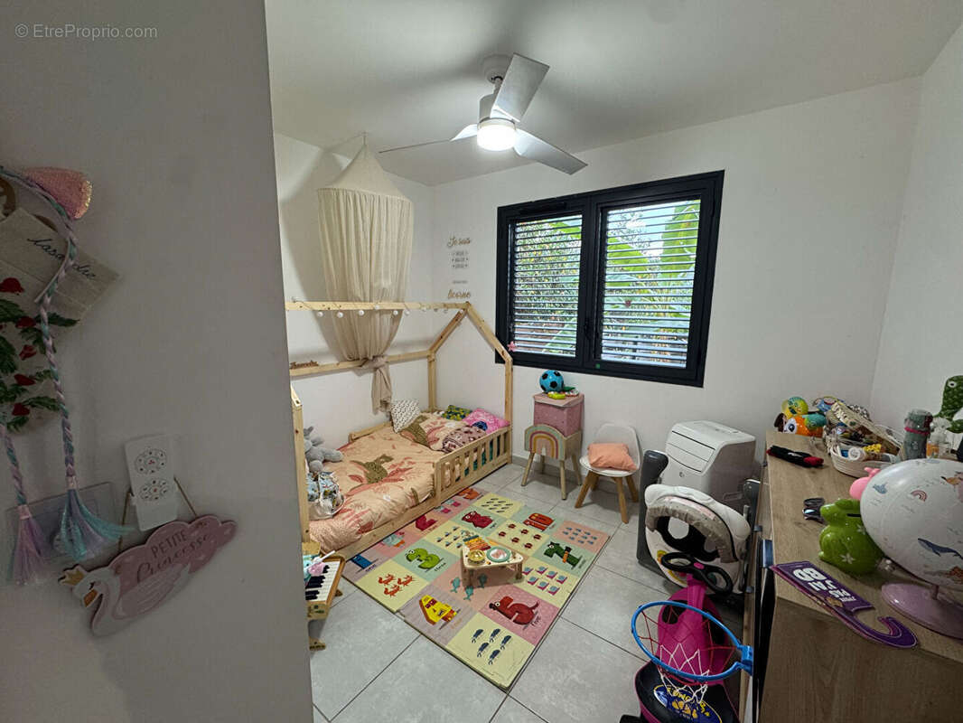 Appartement à SAINT-DENIS