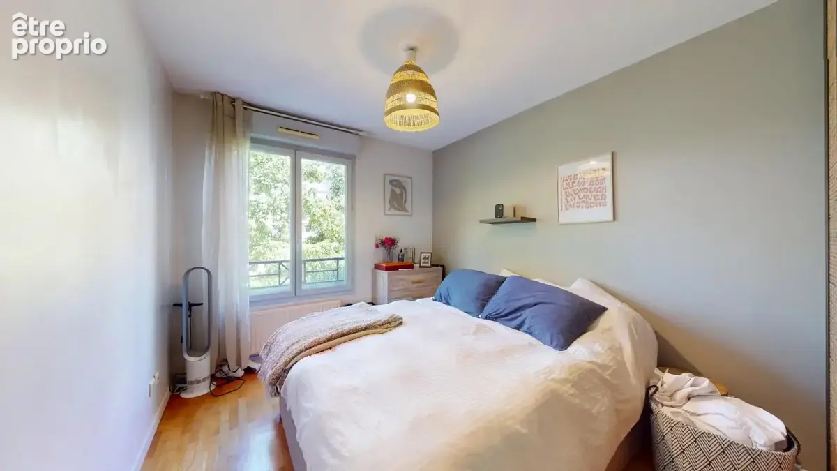  Lyon 4ᵉ – Croix-Rousse  Appartement 2 pièces avec balcon, cave et garage en option ! - photo 8