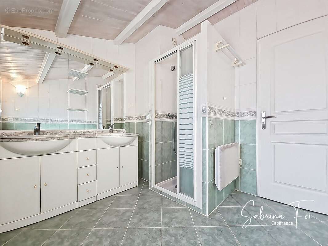 Maison familiale de plus de 165 m² – quartier résidentiel recherché – calme absolu – sans vis-à-vis – exposition sud – piscine - photo 12
