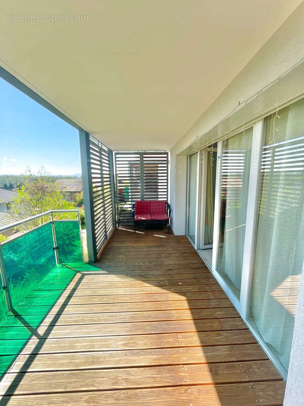 Appartement à PREVESSIN-MOENS