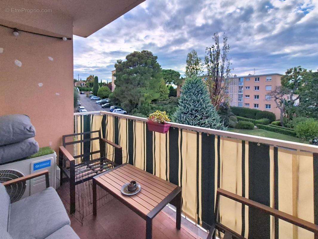 Appartement à LE CANNET