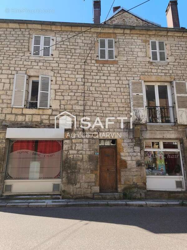 Commerce 61 m² à Lons-Le-Saunier  - photo 9