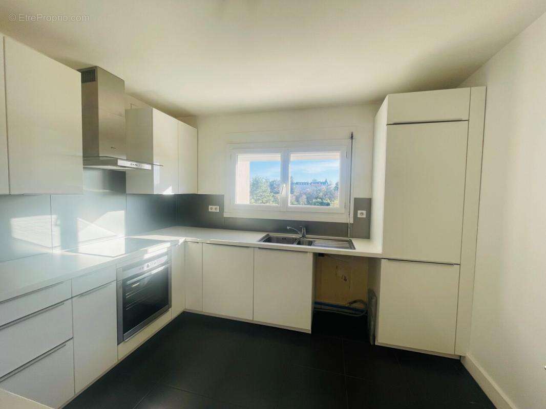 Appartement à ROMANS-SUR-ISERE