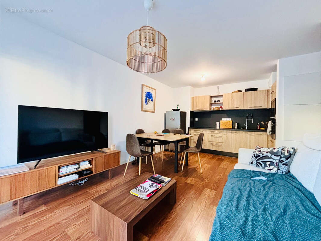 Appartement à MARSEILLE-9E