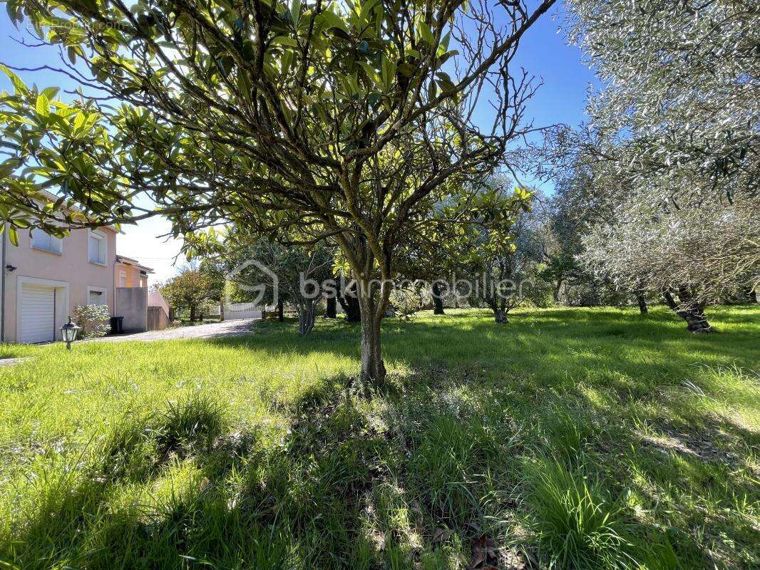 Maison à BAGNOLS-SUR-CEZE