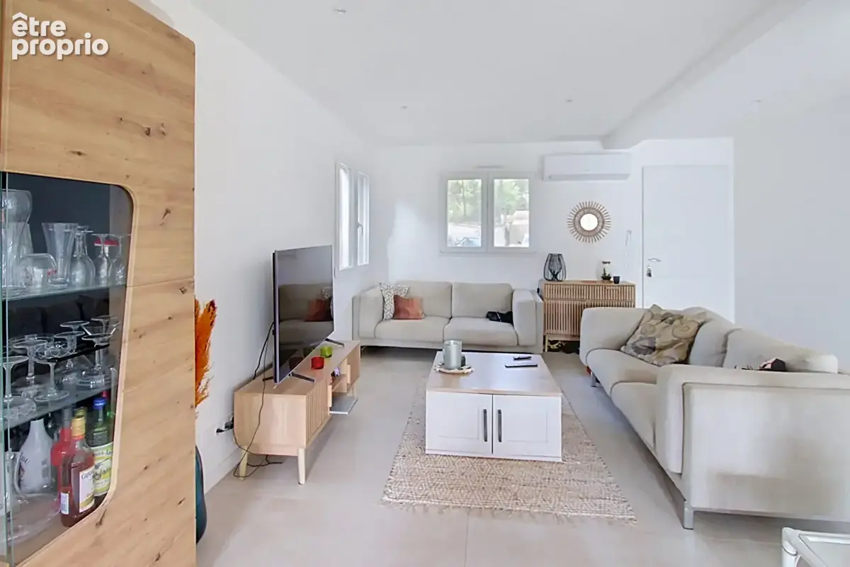 A VENDRE ! Villa neuve 5 chambres de 140 m² avec piscine et garage - VIDAUBAN - photo 14