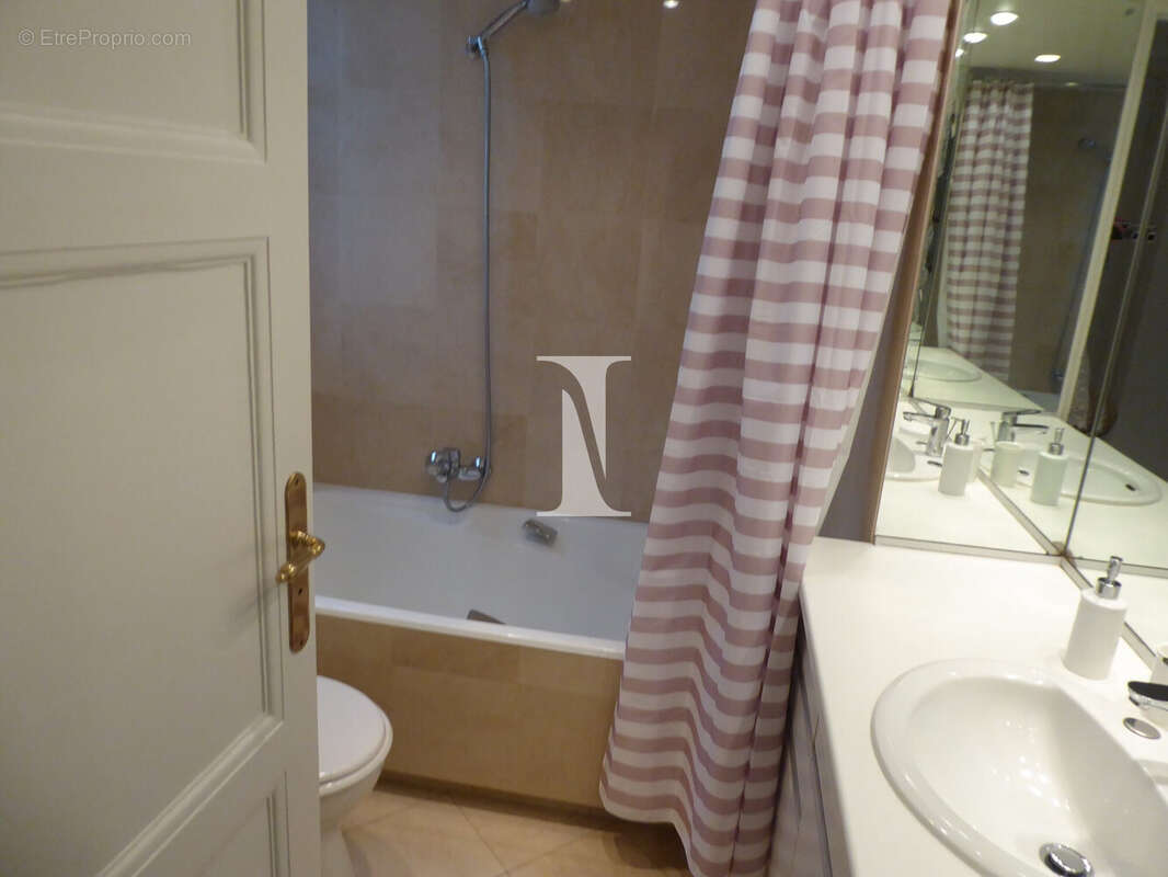 Appartement 43 m² à Cannes  - photo 5