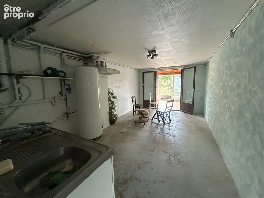Maison familiale à Fouras avec grand extérieur arboré - photo 10