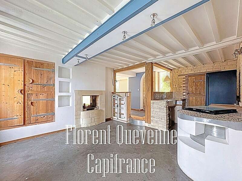 Maison à FLEURY-SUR-ORNE