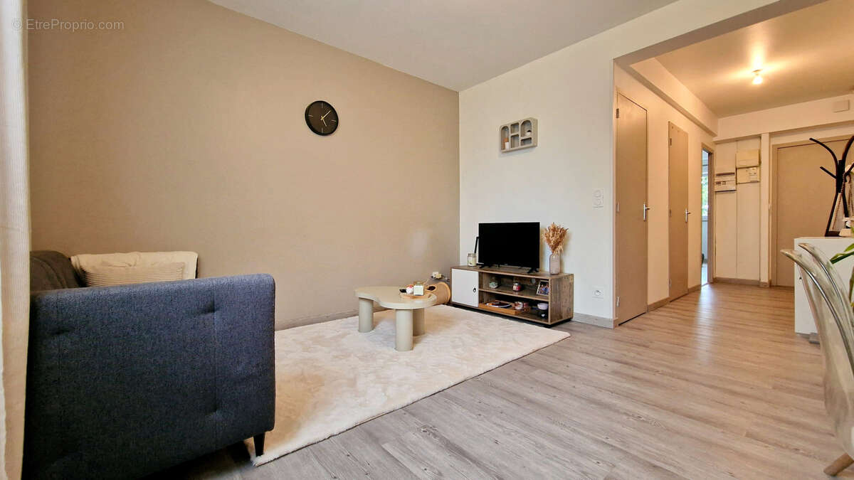 Appartement à SAINT-ANDRE-LES-VERGERS