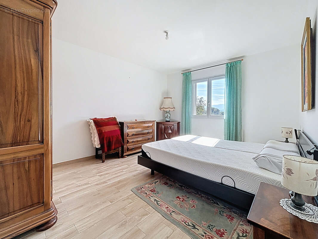 Maison à LE PONT-DE-BEAUVOISIN