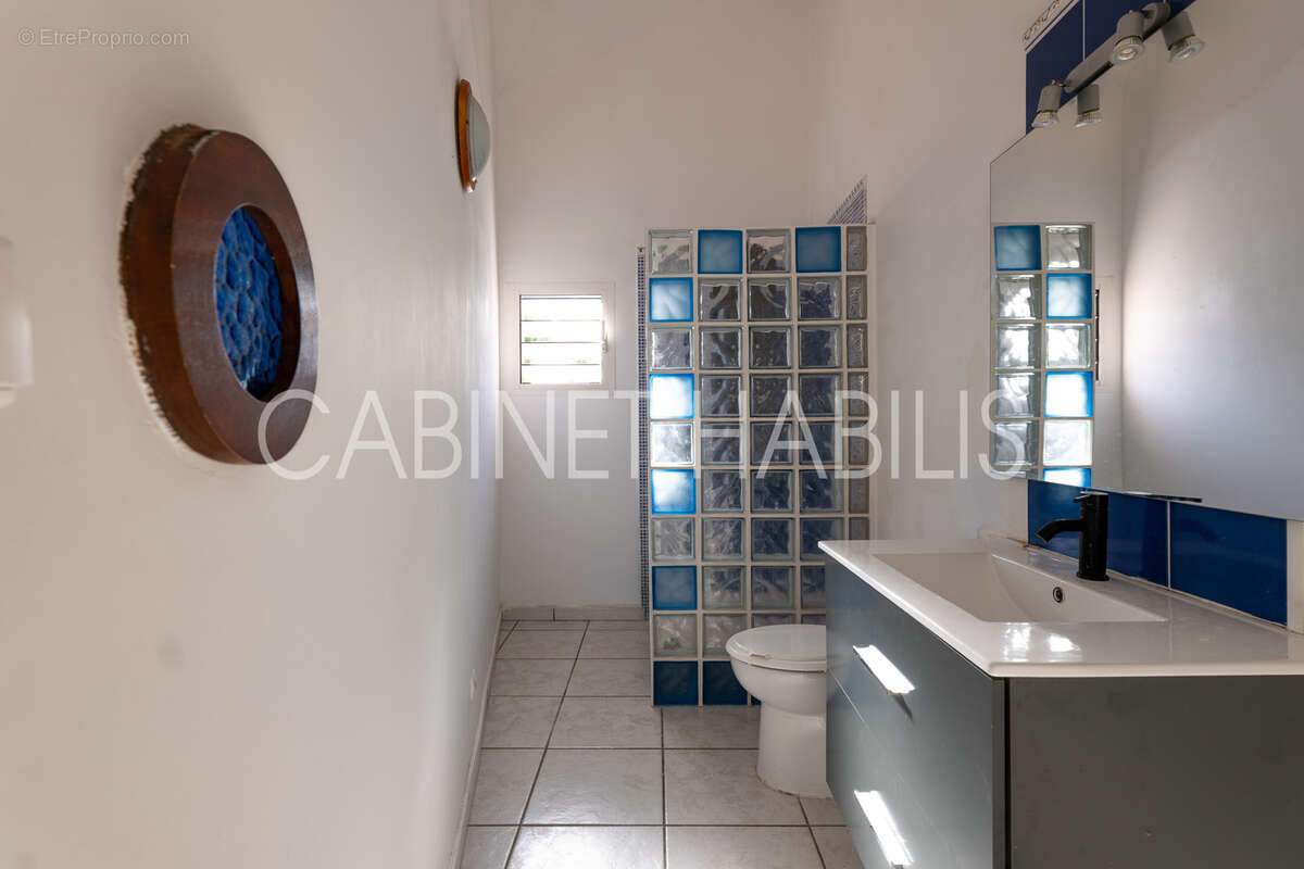 A vendre -  villa f6 de 206.45 m2 environ - saint joseph - 455 000 € - photo 22
