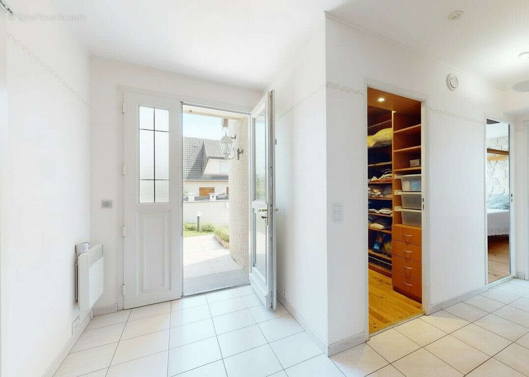 Maison à SIVRY-COURTRY