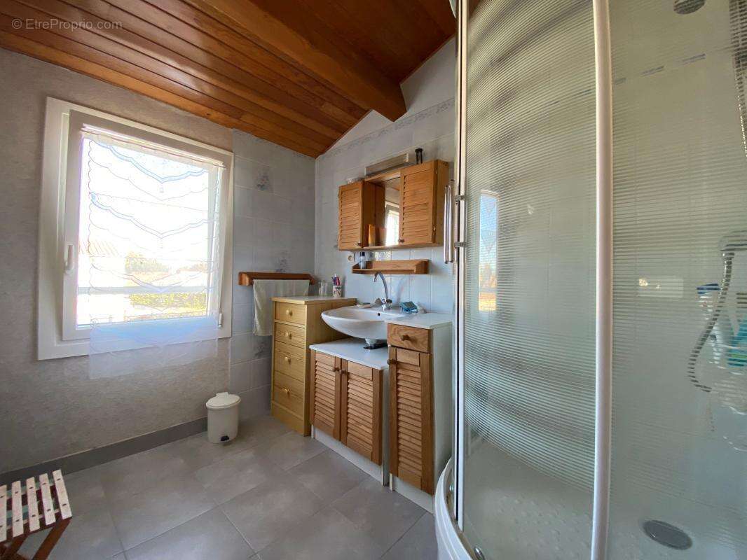 Maison à LES MATHES