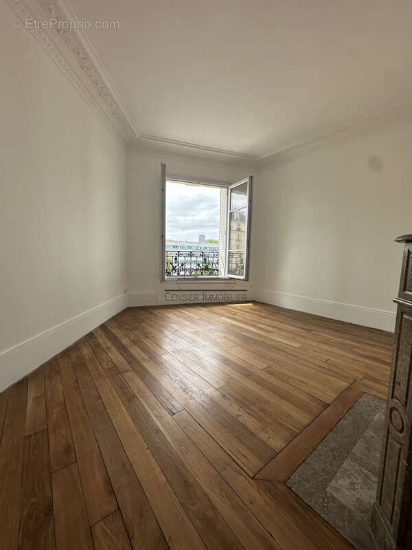 Appartement à PARIS-13E