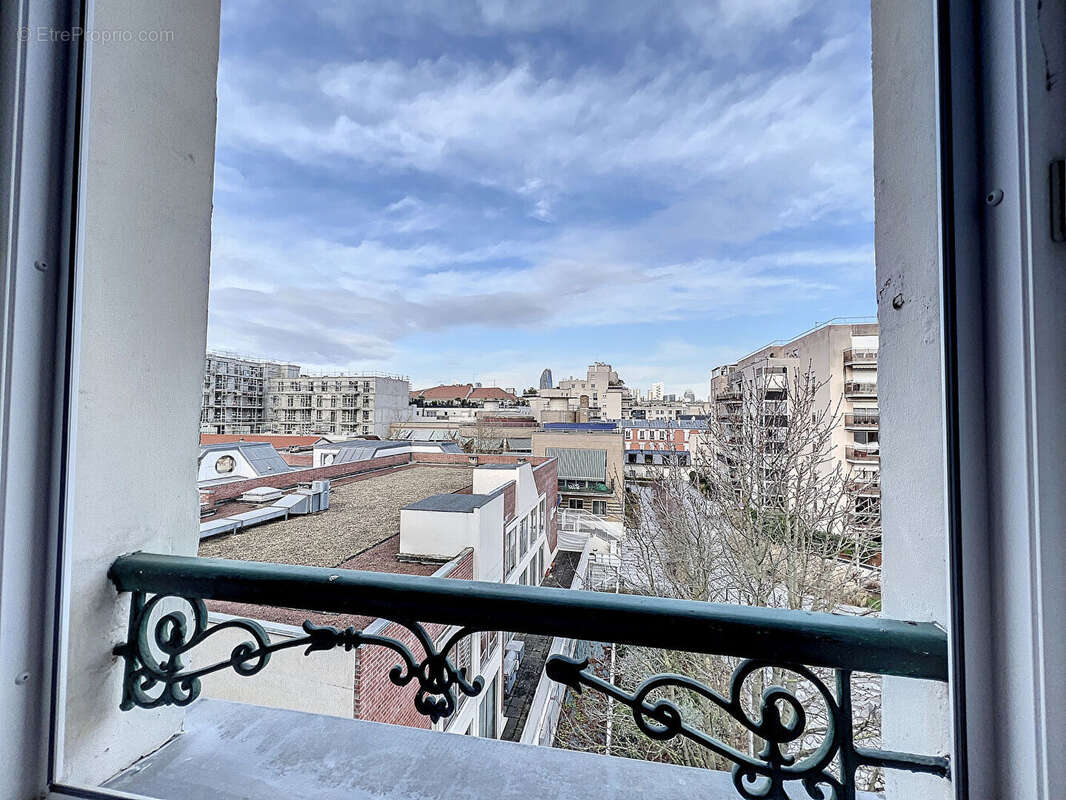 Appartement à SURESNES