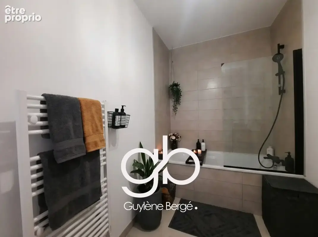Appartement T3 de 68m2 avec Terrasse de 20m2 - Saint-Clément-de-Rivière 34980 - photo 4