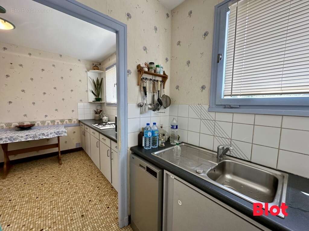 Appartement à MONTFORT-SUR-MEU