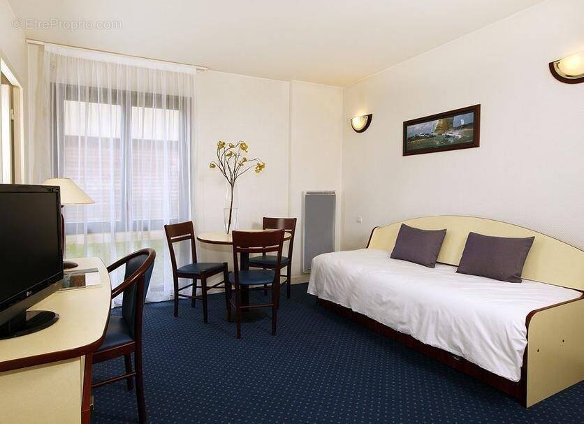 Appartement à LE BLANC-MESNIL