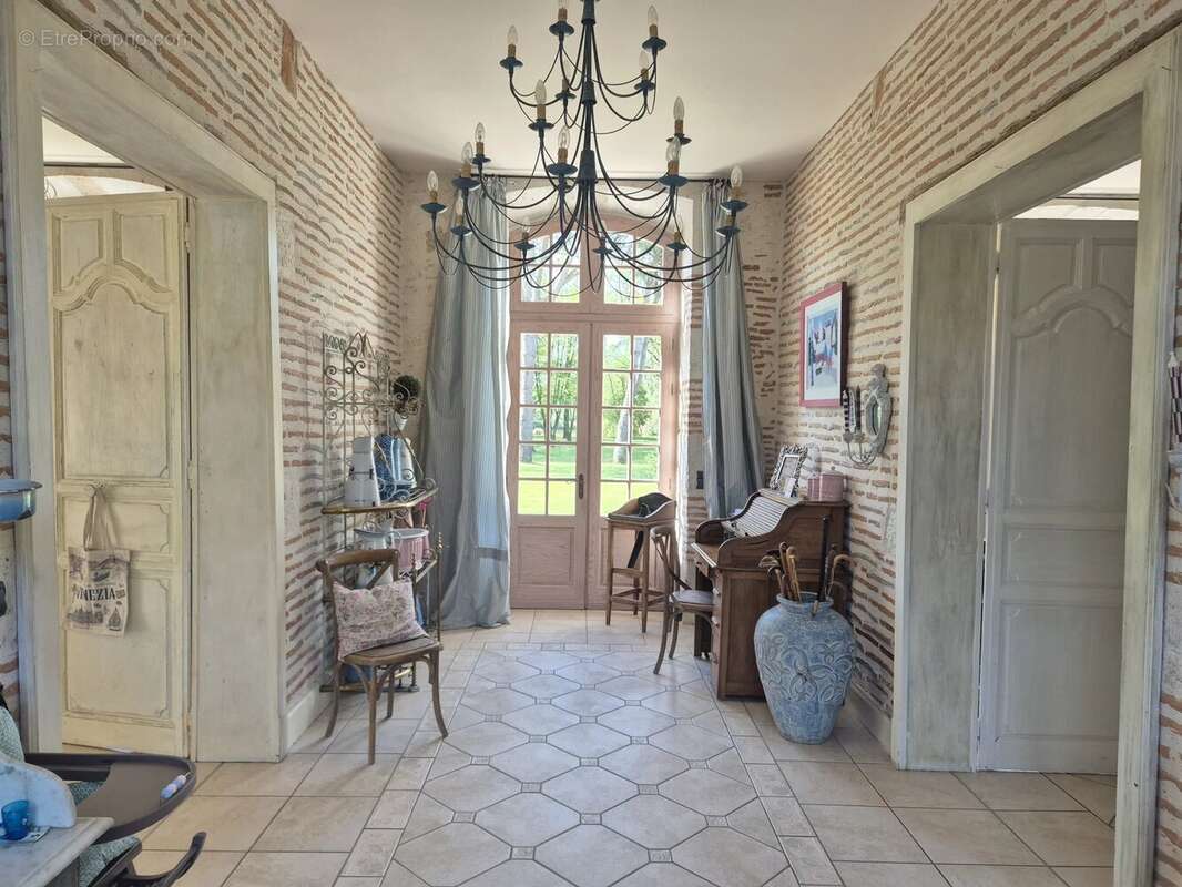 Maison à SERIGNAC-SUR-GARONNE