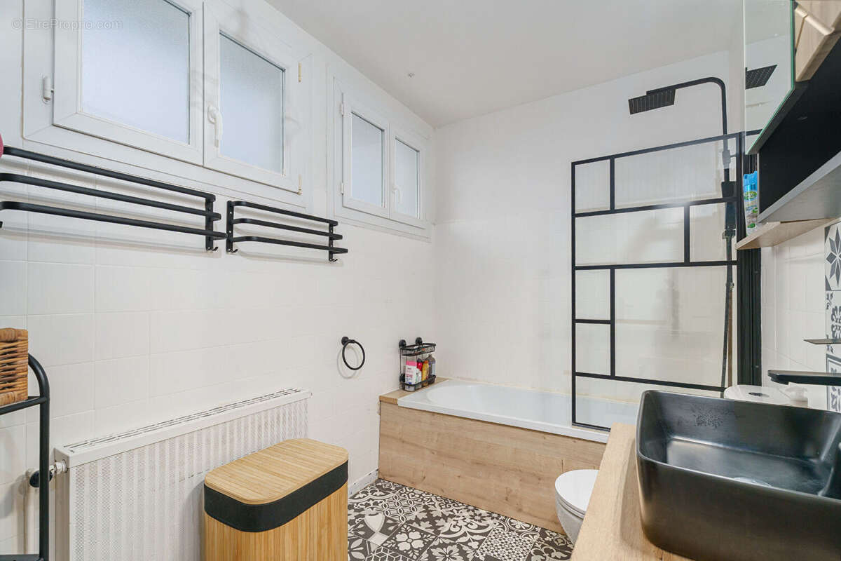 Maison à NEUILLY-LES-DIJON