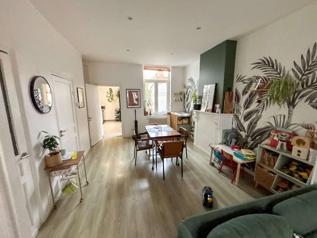 Maison à LYS-LEZ-LANNOY