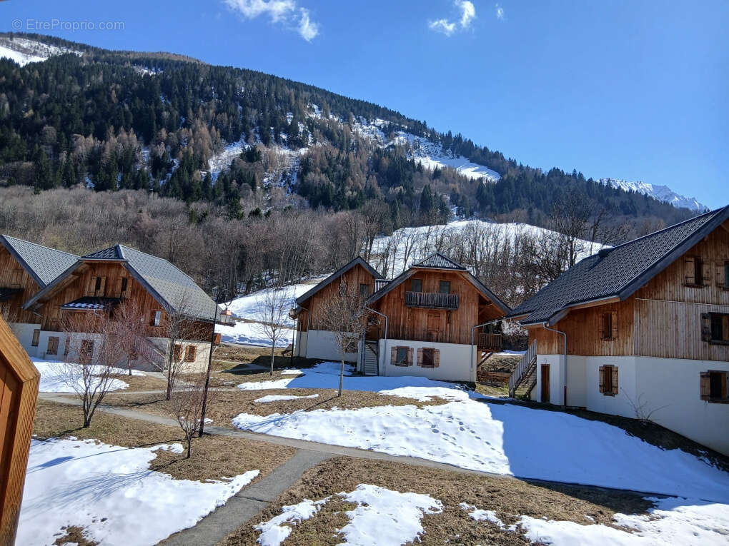 Appartement à SAINT-COLOMBAN-DES-VILLARDS