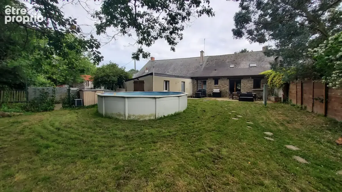 A VENDRE - Longère rénovée 120m2 - 5 pièces - 3 chambres - 935m2 de terrain - LA DOMINELAIS - photo 12