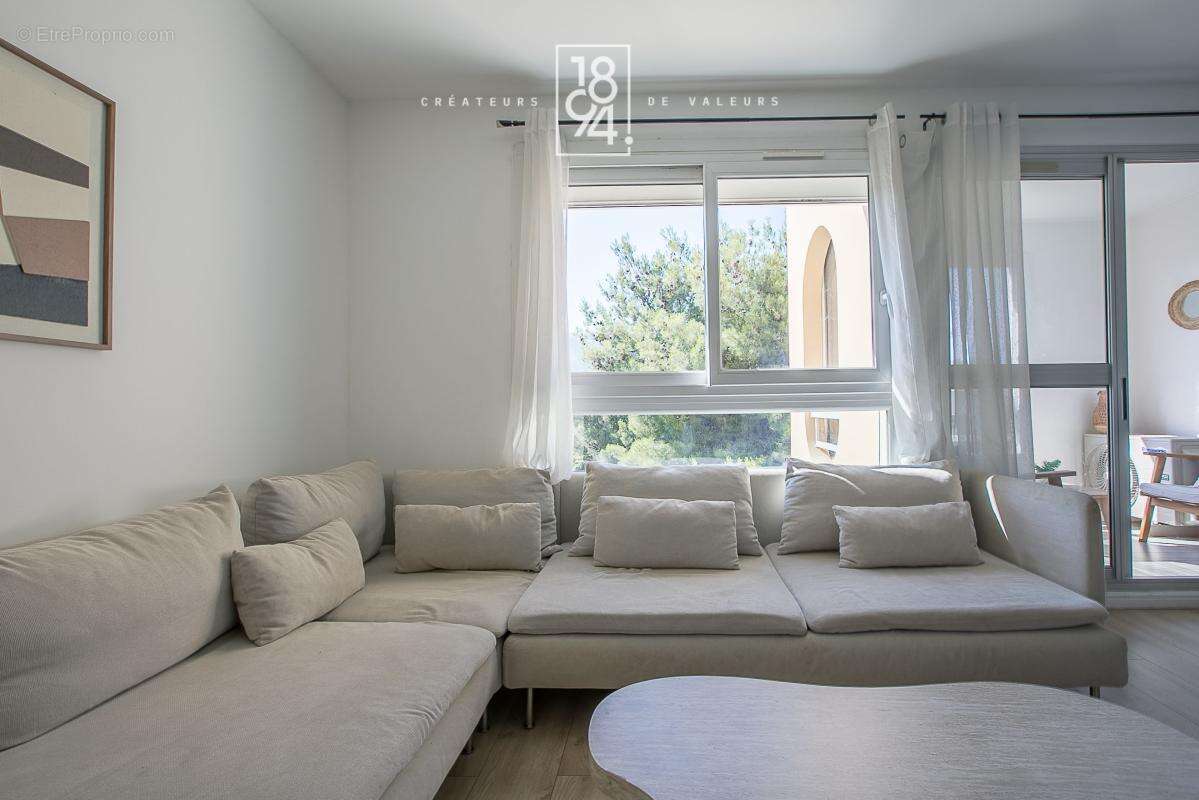 Appartement à MARSEILLE-11E