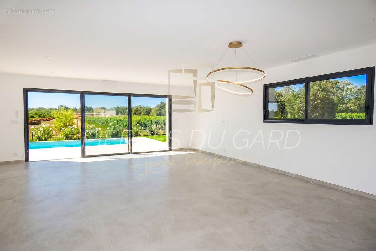 Maison à ARPAILLARGUES-ET-AUREILLAC